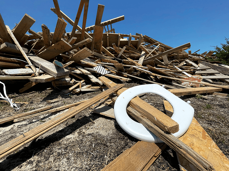 beach debris